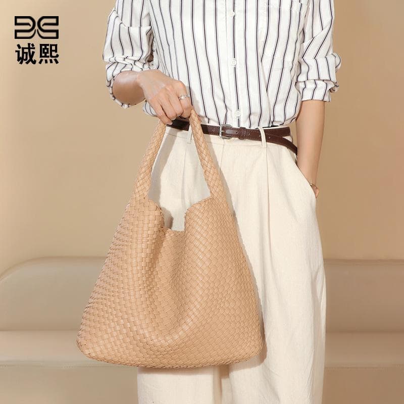 Handwoven Tote Set 4
