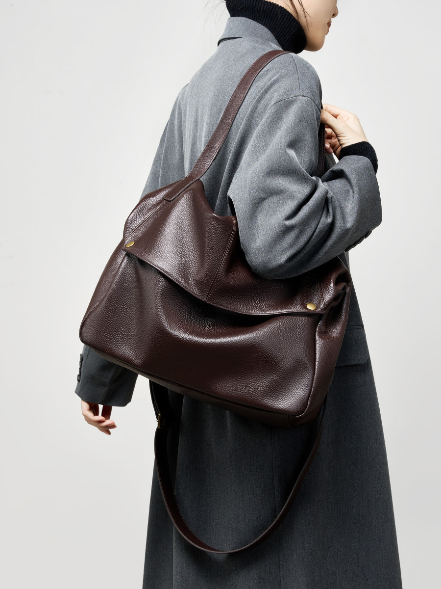 Slouchy Leather Shoulder Tote
